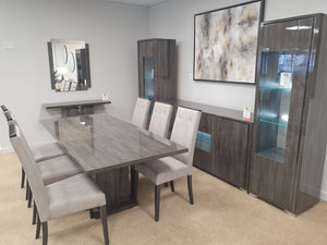 Monte Carlo Dining Set