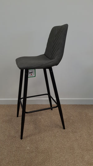 Triss Bar stool